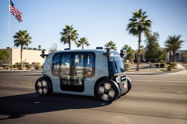 Zoox Zoox Robotaxi下周在拉斯维加斯开始收费 结束免费试运营