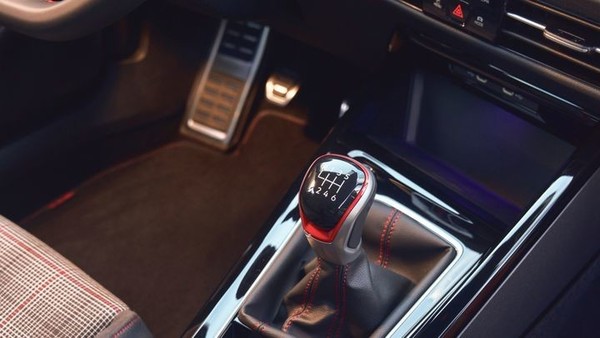 汽车 保时捷北美CEO:手动挡和离合器并非人人都能驾驭