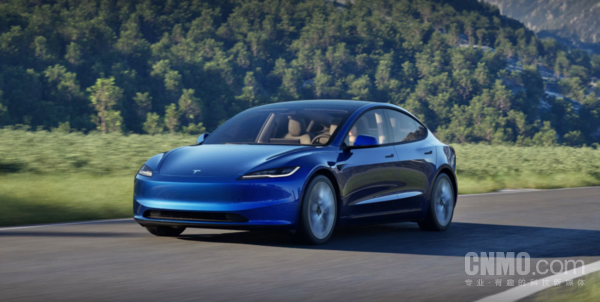 特斯拉Model 3/Y获1-7月中国香港轿车/SUV销量第一