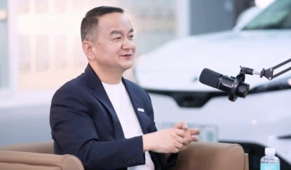 小马智行CEO彭军 小马智行CEO彭军:无人驾驶早已比人驾“安全10倍”