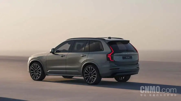 2028款沃尔沃XC60和XC90亮相 纯电续航创美国插混新高