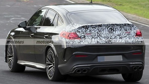 奔驰 奔驰AMG GLC 53 Coupe 2027谍照曝光 最大449马力