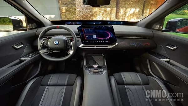 宝马发布iX4纯电轿跑SUV 续航最高428英里 明年3月首发