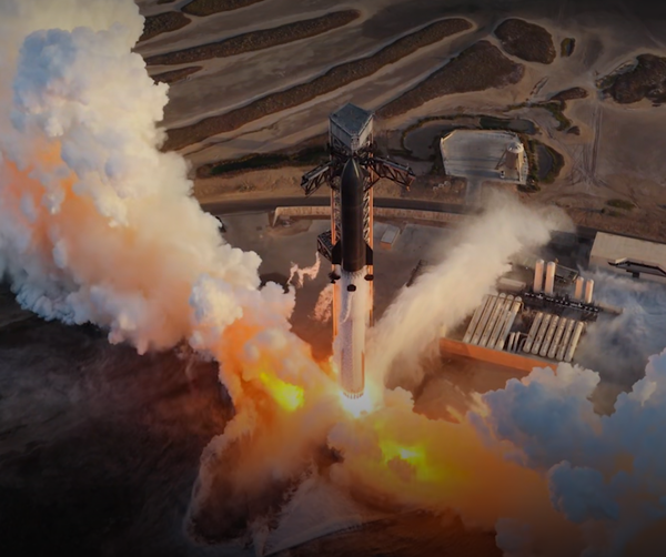 SpaceX星舰 SpaceX三季度赚下44亿美元 马斯克按下合并特斯拉的确认键