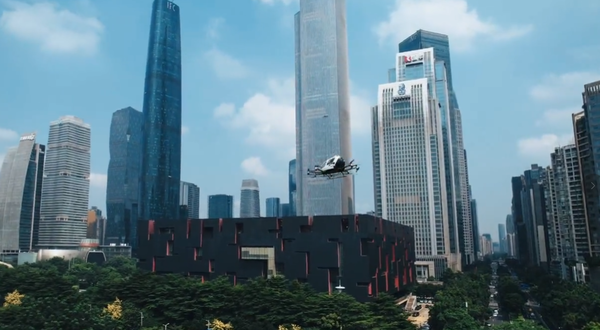 中国先发证，迪拜先建场：飞行出租车何时开进三维城市？