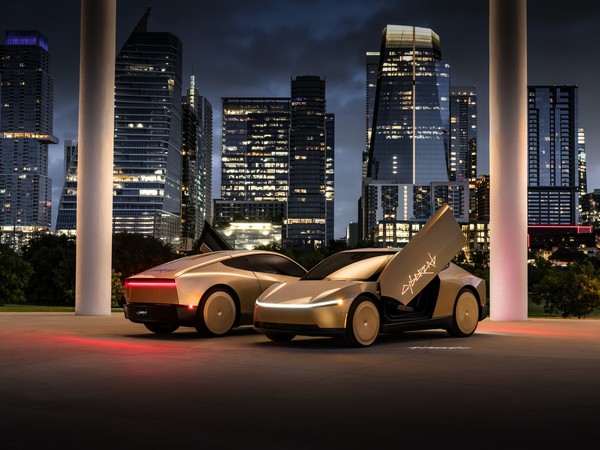 特斯拉Robotaxi 特斯拉Robotaxi运营时间延长至凌晨2点 Grok登陆Model Y